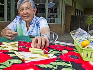 Nurse’s quilt a tribute to fallen soldiers, medicos