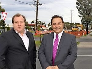 Craigieburn hails traffic lights at Hanson and Craigieburn intersections