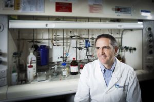 Bundoora: Anti-cancer researcher Guillaume Lessene wins medal