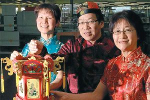 Chinese Moon Festival unites