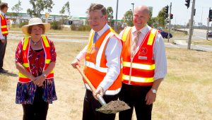 Epping markets: Premier Napthine catches up on progress