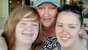 Purple hearts club to fore as South Morang mum battles melanoma