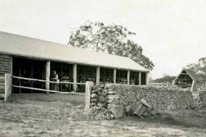 Mernda’s historic Mayfield Farm left to rot
