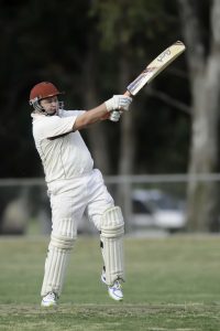 Favourites cruise into grand final