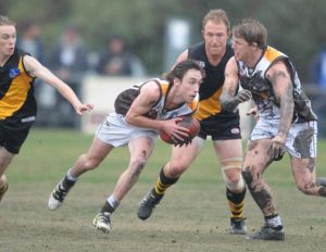 Craigieburn crushes Westmeadows in top-of-the-table clash