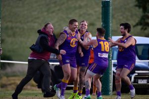 Cloke kicks 100th goal for season