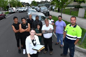 VicRoads called on to assess Epping Views traffic chaos