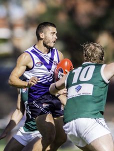 Bundoora off the pace