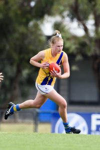 Grant follows her father to the Bulldogs