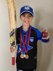 Liron with hat-trick of premierships