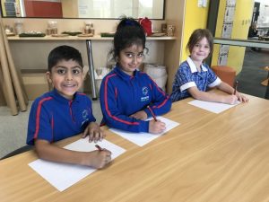 Pen pals back in vogue