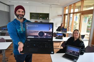 Melbourne Airport laptop donation helps Banksia Gardens students at home