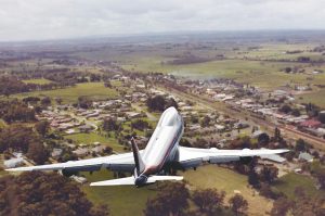 Roxburgh Park man arrested after entering NSW without a permit