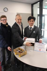 Students lend a hand