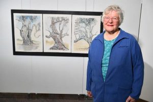 Exhibition makes people pause