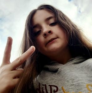 Sear for missing Mernda girl