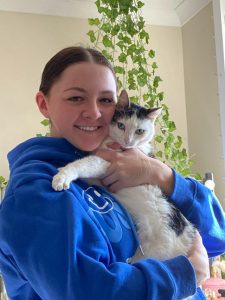 A purr-fectly cuddly job