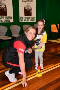 Cricketing superstar comes to Craigieburn