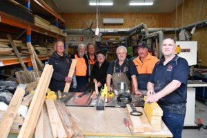 A shed that nails friendship