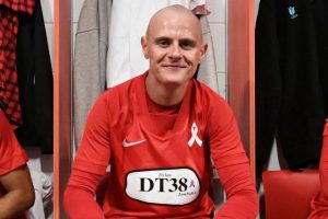 Footballer goes on the cancer attack