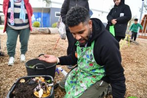 Educating in the garden these holidays