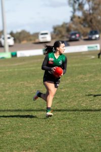 Jets through in thriller