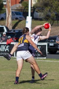 Bundoora closing in on double chance