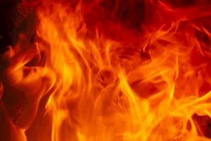 Victorian fire agencies and regulator urge caution over lithium-ion battery fire risks