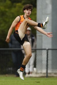 Taha, Nguyen share Robert Hyde medal