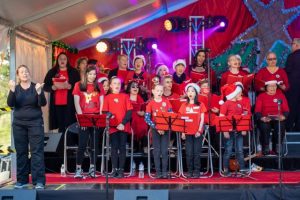 Carols choir tuning their voices