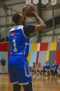 Clayton returns to Broncos