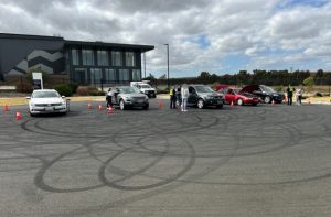 Police catch out hoons