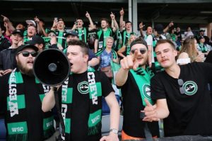 United fans fight racial slur ban