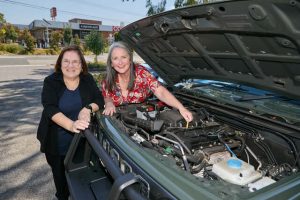 Car maintenance skills at Lalor library