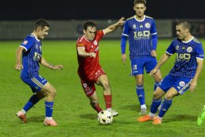 Hume come from behind to get the win