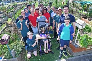Lalor gardeners plot a party