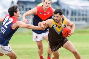 Thomastown holds on for win