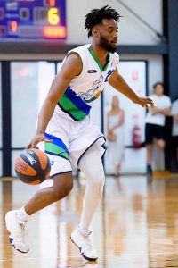 Hume City Broncos close in on title