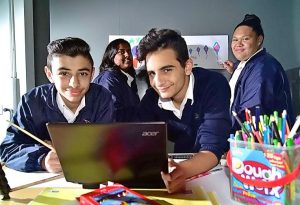 Students with SmArts