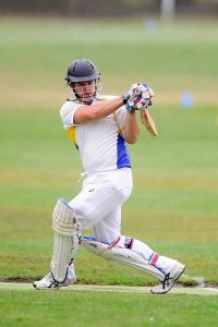 Rupo closes in on flag