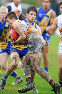 Late goal beats Cannons